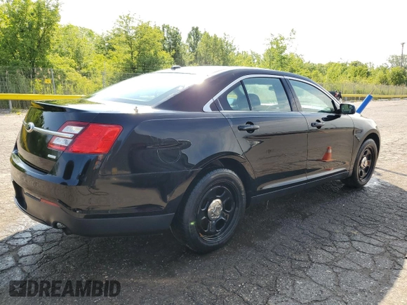2013 Ford Police Interceptor z VIN 1FAHP2MT9DG113480, wystawiony jako Copart lot #60806295 z przebiegiem 127 243 mil mil oraz Czysty tytuł • Clean title. Historia ofert i sprzedaży dostępna na DreamBid. Obrazek 3.