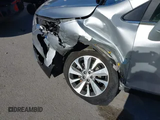 2019 Buick Encore Preferred with VIN KL4CJESB8KB848232, listed as a IAAI auction lot 41028395 with 72,441 mi miles. Bid and sale history available at carsss.com. Image 18.