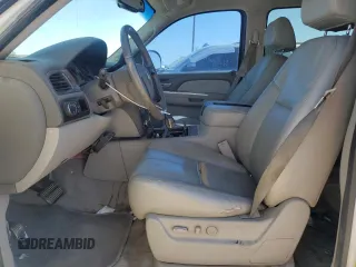 2007 Chevrolet Suburban LT with VIN 3GNFC16097G300308, listed as a Copart auction lot 84014154 with 168,618 mi miles and Salvage title. Bid and sale history available at DreamBid. Image 7.
