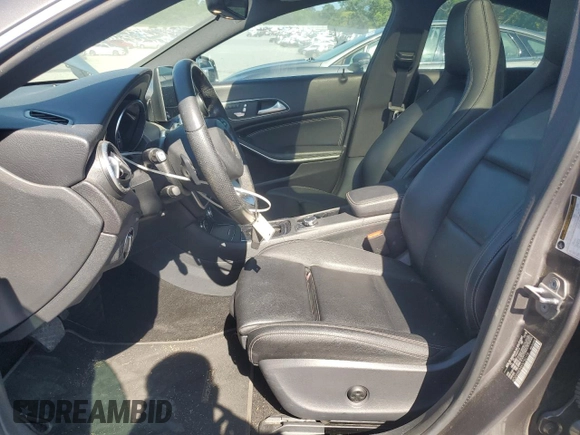 2019 Mercedes-Benz CLA 250 with VIN WDDSJ4EB4KN750178, listed as a Copart auction lot 57566195 with 62,918 mi miles and Salvage title. Bid and sale history available at DreamBid. Image 7.
