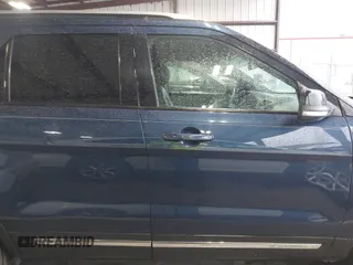 2017 Ford Explorer XLT with VIN 1FM5K7DH9HGB38952, listed as a IAAI auction lot 42381832 with 98,871 mi miles and . Bid and sale history available at DreamBid. Image 14.
