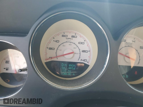2011 Dodge Challenger z VIN 2B3CJ4DG0BH542773, wystawiony jako Copart lot #54646985 z przebiegiem 108 630 mil mil oraz Szkoda całkowita • Salvage title. Historia ofert i sprzedaży dostępna na DreamBid. Obrazek 9.