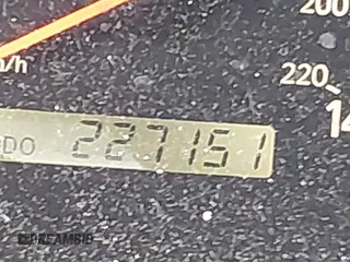 2000 Lexus ES 300 с VIN JT8BF28G4Y0268421, выставлен на аукционе IAAI как лот 42177441 с пробегом 227 151 миль миль и . История ставок и продаж доступна на DreamBid. Изображение 15.