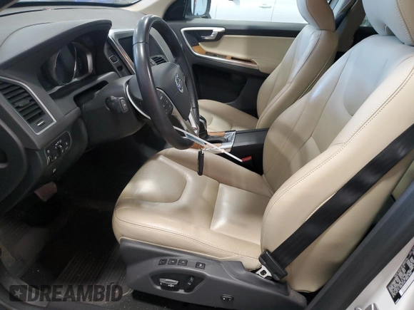 2017 Volvo XC60 Inscription с VIN YV440MDU0H2106595, выставлен на аукционе Copart как лот 50611615 с пробегом 71 061 миль миль и Списание • Salvage title. История ставок и продаж доступна на DreamBid. Изображение 7.