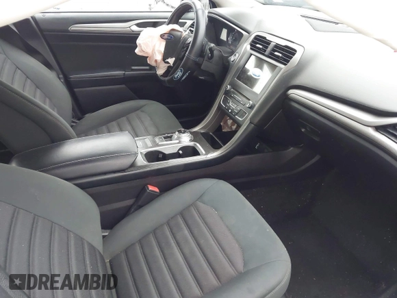 2018 Ford Fusion SE with VIN 3FA6P0HD9JR195794, listed as a IAAI auction lot 41915478 with 66,179 mi miles. Bid and sale history available at carsss.com. Image 5.