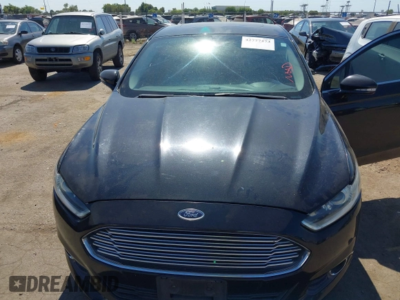 2013 Ford Fusion SE z VIN 3FA6P0HRXDR220248, wystawiony jako IAAI lot #42777273 z przebiegiem 156 603 mil mil oraz . Historia ofert i sprzedaży dostępna na DreamBid. Obrazek 6.
