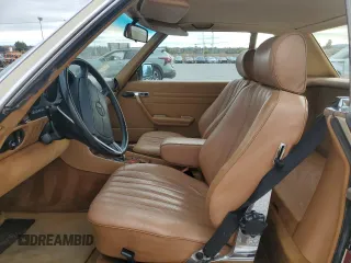 1986 Mercedes-Benz 560 SL with VIN WDBBA48D9GA042092, listed as a Copart auction lot 82438564 with 43,758 mi miles and Salvage Title. Bid and sale history available at DreamBid. Image 7.