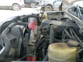1999 Chevrolet Silverado 2500 LS с VIN 1GCFC29UXXZ178331, выставлен на аукционе IAAI как лот 41887908 с пробегом Не указан миль и . История ставок и продаж доступна на DreamBid. Изображение 12.
