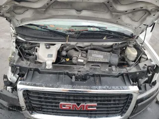2017 GMC Savana Cargo z VIN 1GTW7AFF5H1143359, wystawiony jako Copart lot #53189835 z przebiegiem 114 245 mil mil oraz Szkoda całkowita • Salvage title. Historia ofert i sprzedaży dostępna na DreamBid. Obrazek 13.