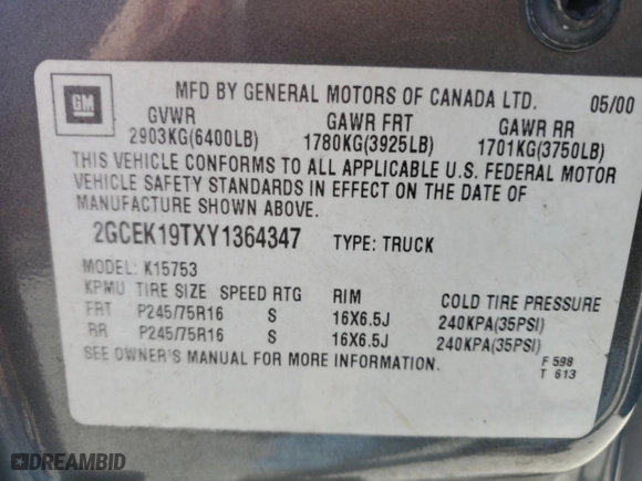 2000 Chevrolet Silverado 1500 LS with VIN 2GCEK19TXY1364347, listed as a Copart auction lot 82390404 with 197,959 mi miles and Non Repairable. Bid and sale history available at carsss.com. Image 13.