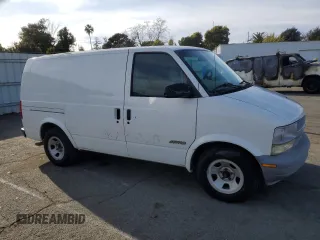 2001 Chevrolet Astro Cargo Van with VIN 1GCDM19W61B100497, listed as a Copart auction lot 48613535 with 152,885 mi miles and Clean Title. Bid and sale history available at carsss.com. Image 4.