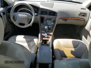 2005 Volvo V70 with VIN YV1SW640752467944, listed as a Copart auction lot 52462375 with 104,439 mi miles and Salvage Title. Bid and sale history available at carsss.com. Image 8.