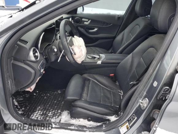 2020 Mercedes-Benz C 300 with VIN 55SWF8EB2LU328929, listed as a Copart auction lot 87035954 with 31,709 mi miles and Salvage title. Bid and sale history available at DreamBid. Image 7.