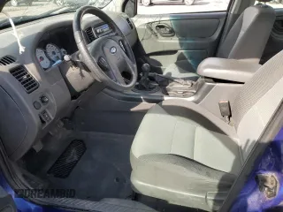 2005 Ford Escape XLS with VIN 1FMCU92Z25KB84124, listed as a Copart auction lot 49141705 with Not provided miles and Salvage title. Bid and sale history available at DreamBid. Image 7.