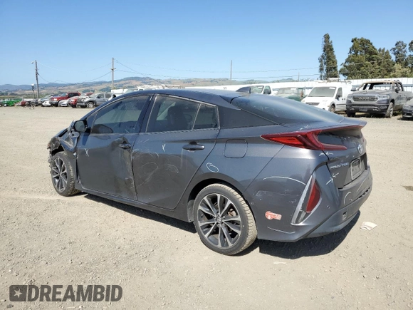 2017 Toyota Prius Plus z VIN JTDKARFP8H3049813, wystawiony jako Copart lot #54939645 z przebiegiem 132 604 mil mil oraz Szkoda całkowita • Salvage title. Historia ofert i sprzedaży dostępna na DreamBid. Obrazek 2.