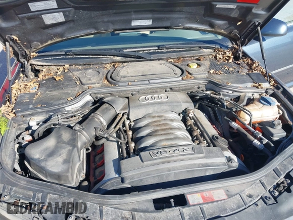 2005 Audi A8 L with VIN WAUML44E95N005730, listed as a IAAI auction lot 42143008 with 152,649 mi miles. Bid and sale history available at carsss.com. Image 10.
