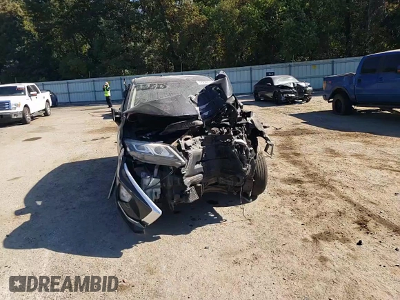 2019 Mitsubishi Eclipse Cross ES z VIN JA4AT3AA8KZ032465, wystawiony jako Copart lot #47241145 z przebiegiem 118 301 mil mil oraz Szkoda całkowita • Salvage title. Historia ofert i sprzedaży dostępna na DreamBid. Obrazek 10.