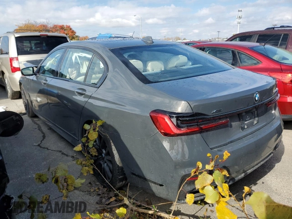 2021 BMW 7 Series 750i xDrive with VIN WBA7U2C05MCF88668, listed as a Copart auction lot 73256303 with 0 mi miles. Bid and sale history available at carsss.com. Image 2.