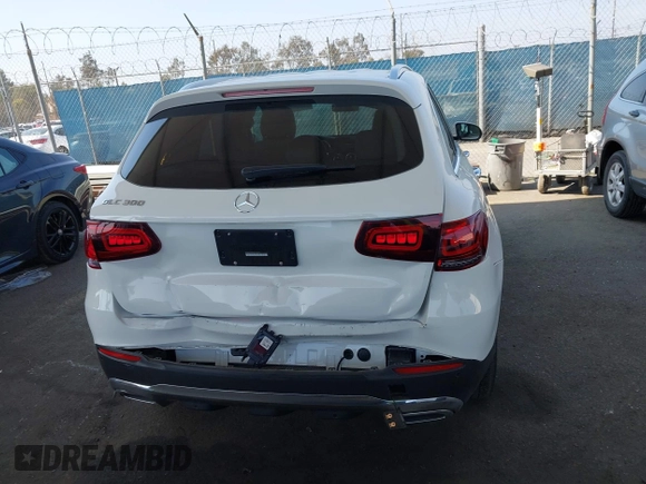 2022 Mercedes-Benz GLC 300 с VIN W1N0G8DB5NV390201, выставлен на аукционе IAAI как лот 42131813 с пробегом 32 377 миль миль и . История ставок и продаж доступна на DreamBid. Изображение 16.