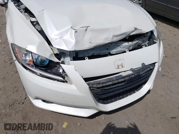 2011 Honda CR-Z EX with VIN JHMZF1D62BS006754, listed as a IAAI auction lot 41922006 with 220,598 mi miles and . Bid and sale history available at carsss.com. Image 6.
