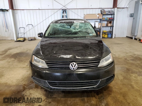 2013 Volkswagen Jetta SE with VIN 3VWBX7AJ2DM433307, listed as a Copart auction lot 56095105 with 247,383 mi miles and Salvage title. Bid and sale history available at DreamBid. Image 5.