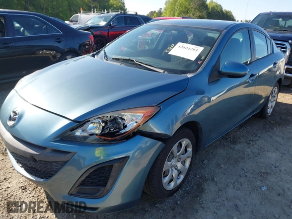 2011 Mazda 3 i Sport with VIN JM1BL1UF6B1399918, listed as a IAAI auction lot 42024295 with 138,160 mi miles. Bid and sale history available at carsss.com. Image 20.
