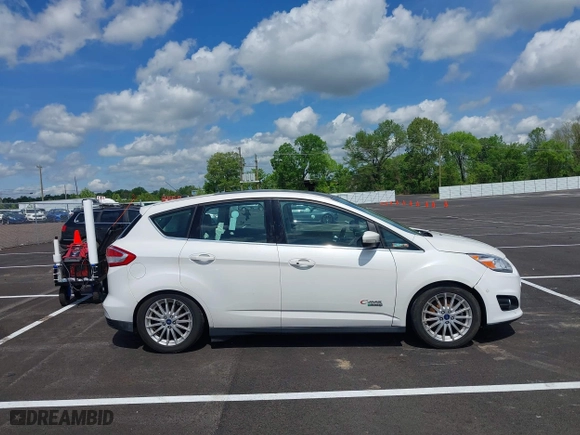 2017 Ford C-Max Energi Titanium with VIN 1FADP5FU4HL103927, listed as a IAAI auction lot 42092655 with 96,193 mi miles. Bid and sale history available at carsss.com. Image 12.
