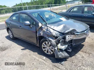 2012 Honda Civic LX z VIN 2HGFB2F53CH504451, wystawiony jako IAAI lot #42180410 z przebiegiem 163 932 mil mil oraz . Historia ofert i sprzedaży dostępna na DreamBid. Obrazek 1.