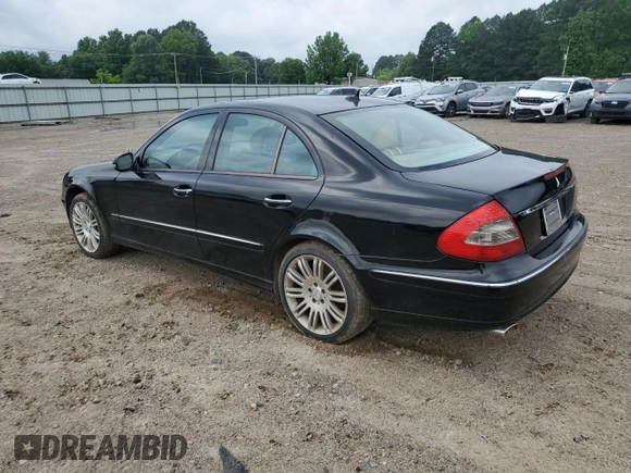 2007 Mercedes-Benz E 350 z VIN WDBUF56X77B076670, wystawiony jako Copart lot #57215685 z przebiegiem 143 428 mil mil oraz Szkoda całkowita • Salvage title. Historia ofert i sprzedaży dostępna na DreamBid. Obrazek 2.