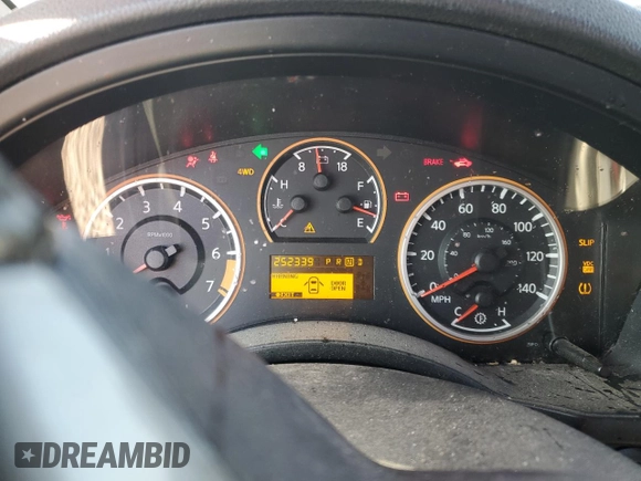 2010 Nissan Armada Titanium z VIN 5N1AA0NC4AN608303, wystawiony jako Copart lot #52078455 z przebiegiem 252 339 mil mil oraz Szkoda całkowita • Salvage title. Historia ofert i sprzedaży dostępna na DreamBid. Obrazek 9.