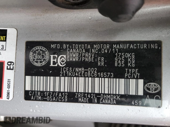 2011 Toyota Matrix z VIN 2T1KU4EE0BC616573, wystawiony jako Copart lot #53904745 z przebiegiem 299 502 mil mil oraz Szkoda całkowita • Salvage title. Historia ofert i sprzedaży dostępna na DreamBid. Obrazek 12.