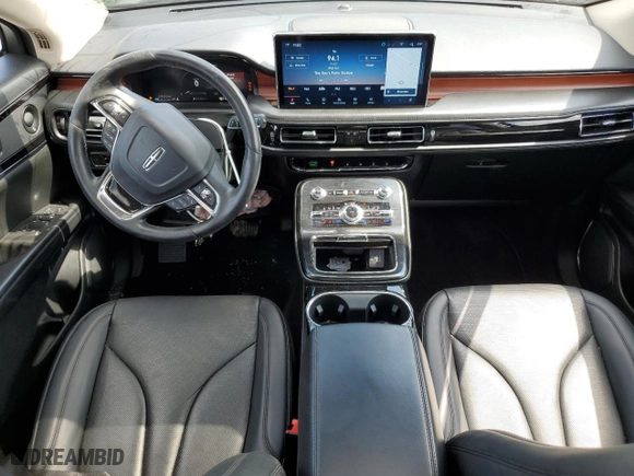 2021 Lincoln Nautilus Reserve with VIN 2LMPJ6K94MBL00316, listed as a Copart auction lot 57803183 with 33,703 mi miles. Bid and sale history available at carsss.com. Image 8.