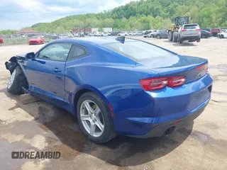 2019 Chevrolet Camaro 1LT z VIN 1G1FB1RX7K0151147, wystawiony jako IAAI lot #42179932 z przebiegiem 51 561 mil mil oraz . Historia ofert i sprzedaży dostępna na DreamBid. Obrazek 3.