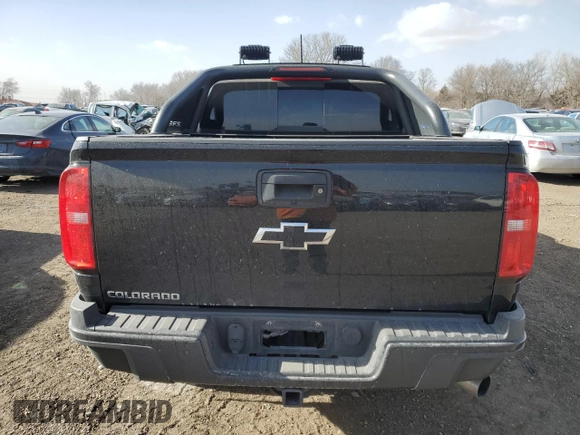 2018 Chevrolet Colorado 4WD ZR2 with VIN 1GCPTEE1XJ1280915, listed as a Copart auction lot 46861065 with 53,781 mi miles and Salvage Title. Bid and sale history available at carsss.com. Image 6.