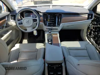 2017 Volvo S90 Inscription with VIN YV1A22ML3H1001061, listed as a Copart auction lot 51907925 with 102,718 mi miles and Salvage Title. Bid and sale history available at carsss.com. Image 8.