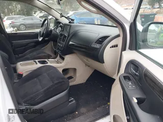 2014 Dodge Grand Caravan SXT with VIN 2C4RDGCG1ER304836, listed as a IAAI auction lot 42049558 with 186,831 mi miles and . Bid and sale history available at DreamBid. Image 5.