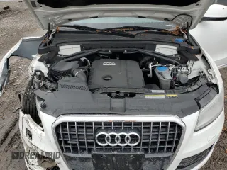 2015 Audi Q5 Premium Plus с VIN WA1VFCFP8FA086326, выставлен на аукционе Copart как лот 82261654 с пробегом 235 148 миль миль и Списание • Salvage title. История ставок и продаж доступна на DreamBid. Изображение 12.