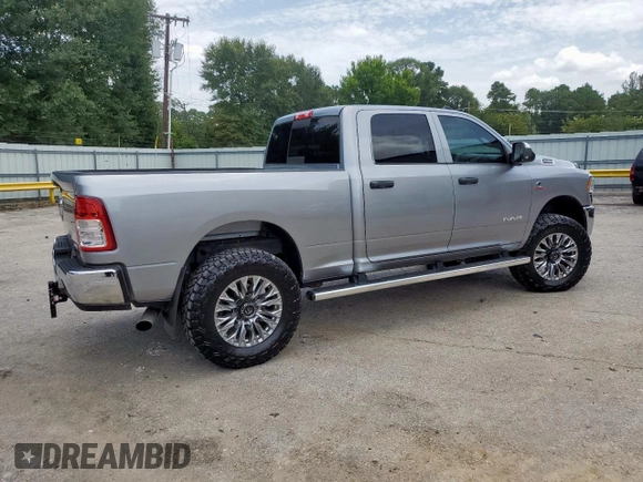 2020 Ram 2500 Tradesman z VIN 3C6UR5CL9LG252802, wystawiony jako Copart lot #65442235 z przebiegiem 316 911 mil mil oraz Czysty tytuł • Clean title. Historia ofert i sprzedaży dostępna na DreamBid. Obrazek 3.