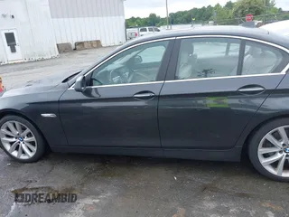 2013 BMW 5 Series 535i xDrive with VIN WBAFU7C51DDU71410, listed as a IAAI auction lot 42332603 with 84,261 mi miles and . Bid and sale history available at DreamBid. Image 14.
