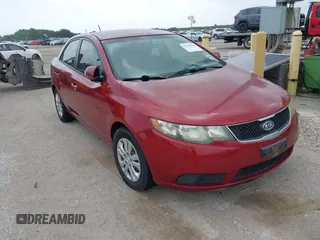 2010 Kia Forte EX z VIN KNAFU4A21A5862649, wystawiony jako IAAI lot #42538824 z przebiegiem 183 861 mil mil oraz . Historia ofert i sprzedaży dostępna na DreamBid. Obrazek 1.