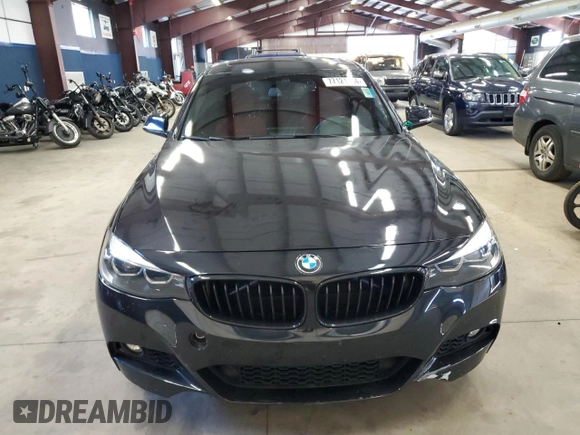 2019 BMW 3 Series 340i xDrive with VIN WBA8Y3C5XKBP41779, listed as a Copart auction lot 77121564 with 111,774 mi miles and Clean Title. Bid and sale history available at carsss.com. Image 5.