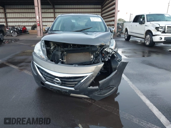 2017 Nissan Versa SV z VIN 3N1CN7AP4HK429880, wystawiony jako IAAI lot #41702985 z przebiegiem 183 764 mil mil oraz . Historia ofert i sprzedaży dostępna na DreamBid. Obrazek 13.