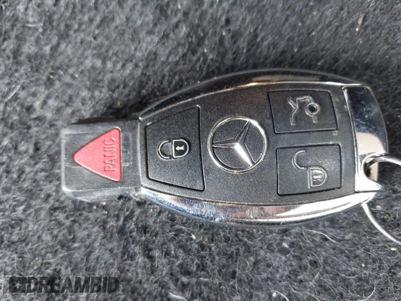 2015 Mercedes-Benz C-Class C 300 Luxury with VIN 55SWF4KBXFU052095, listed as a IAAI auction lot 41792142 with 104,177 mi miles. Bid and sale history available at carsss.com. Image 11.