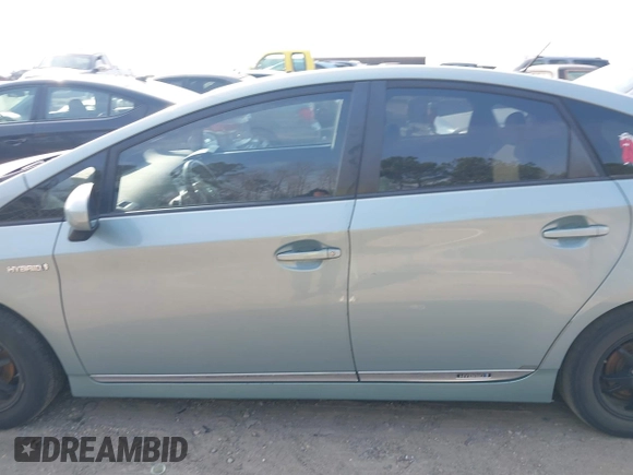 2013 Toyota Prius One with VIN JTDKN3DU3D5680090, listed as a IAAI auction lot 41794589 with 132,328 mi miles. Bid and sale history available at carsss.com. Image 14.