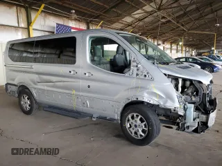 2015 Ford Transit XL с VIN 1FMZK1YM3FKB16364, выставлен на аукционе Copart как лот 50427145 с пробегом 88 742 миль миль и Списание • Salvage title. История ставок и продаж доступна на DreamBid. Изображение 4.