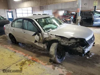 2006 Chevrolet Malibu LT w/0LT with VIN 1G1ZT51F16F105627, listed as a Copart auction lot 45753395 with 154,176 mi miles and Non Repairable. Bid and sale history available at carsss.com. Image 4.