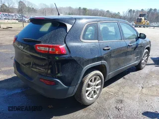 2017 Jeep Cherokee Sport с VIN 1C4PJLAB9HD231643, выставлен на аукционе IAAI как лот 41761807 с пробегом 172 597 миль миль и . История ставок и продаж доступна на DreamBid. Изображение 4.