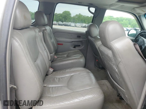 2004 Chevrolet Suburban LT with VIN 3GNFK16T44G148589, listed as a Copart auction lot 54187005 with 314,836 mi miles and Salvage title. Bid and sale history available at DreamBid. Image 11.