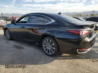 2021 Lexus ES with VIN 58ADA1C12MU008533, listed as a Copart auction lot 48121635 with 34,111 mi miles and Salvage Title. Bid and sale history available at carsss.com. Image 2.