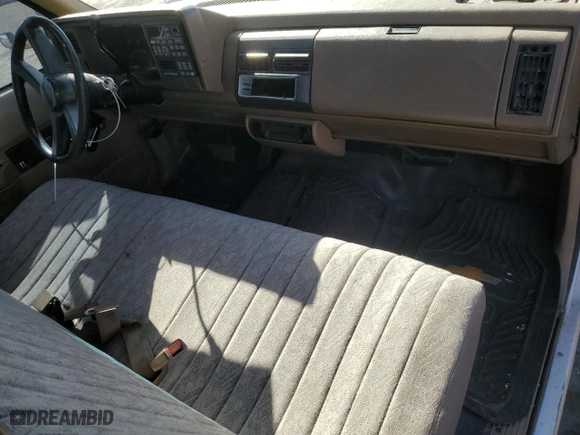 1994 Chevrolet C/K 1500 with VIN 1GCEC14Z8RZ248159, listed as a Copart auction lot 46687495 with 245,234 mi miles and Clean Title. Bid and sale history available at carsss.com. Image 8.